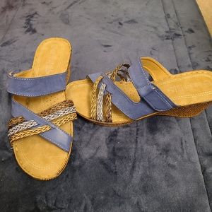 Wedge sandals